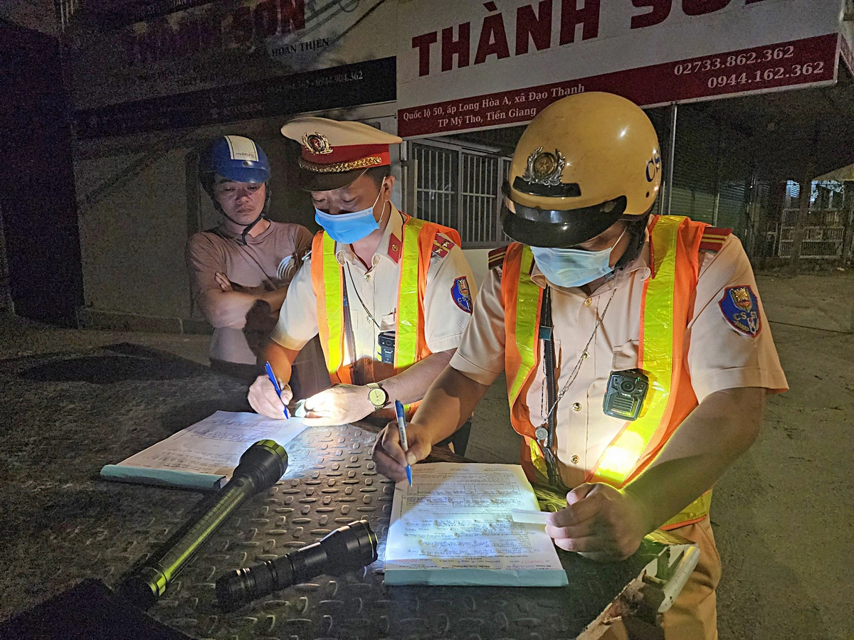 vi phạm không có bằng lái