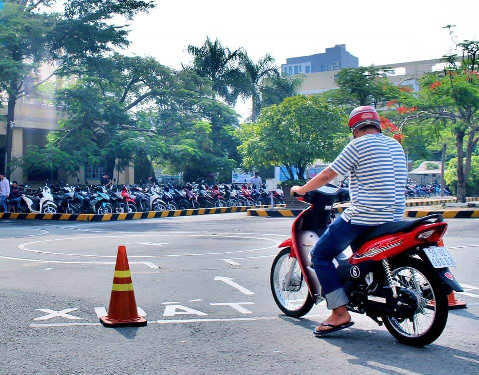 Khủng Hoảng Sát Hạch Lái Xe: Hơn 700.000 Học Viên "Treo Bằng" Vì Vướng Mắc Quy Định